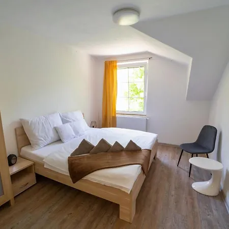 Formule Hotel Perštejn